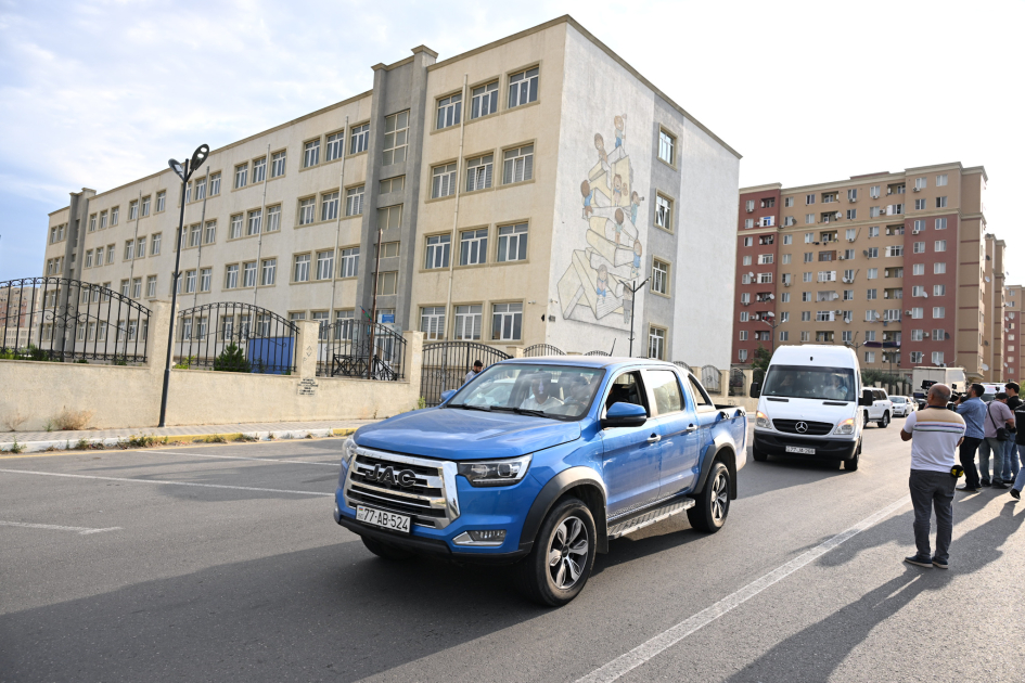 Azerbaycan’da “Büyük Dönüş” Devam Ediyor