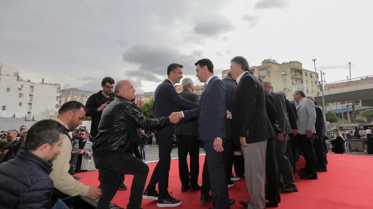 Başkan Önal,Personelle Bayramlaştı