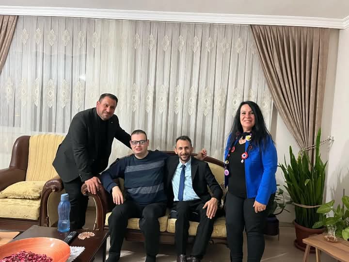 AK Parti Çiğli İlçe Başkanlığı’ndan Aydın Önal’a Ziyaret