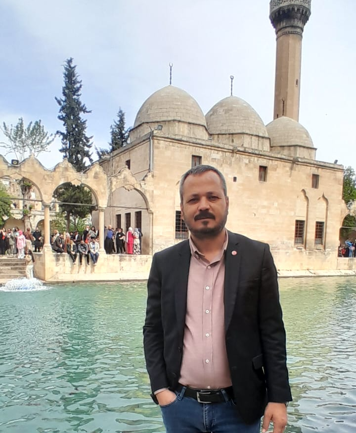 TFF 1.LİG DE MÜCADELE EDEN URFASPOR DA KÖTÜ GİDEN DURUMA URFALILAR SAHİP ÇIKTI