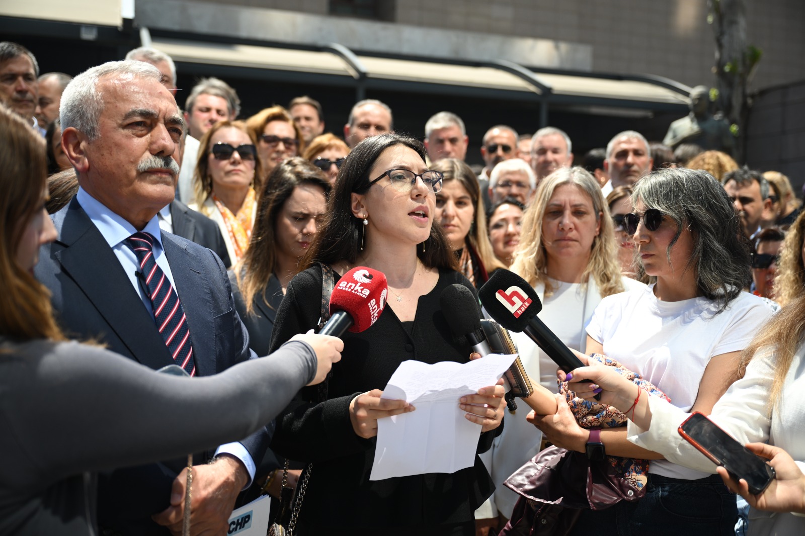 CHP'li Özkan’dan Erzene Planları Hakkında Sert Yanıt: Halkın Hakkı Sermayeye Teslim Edilemez