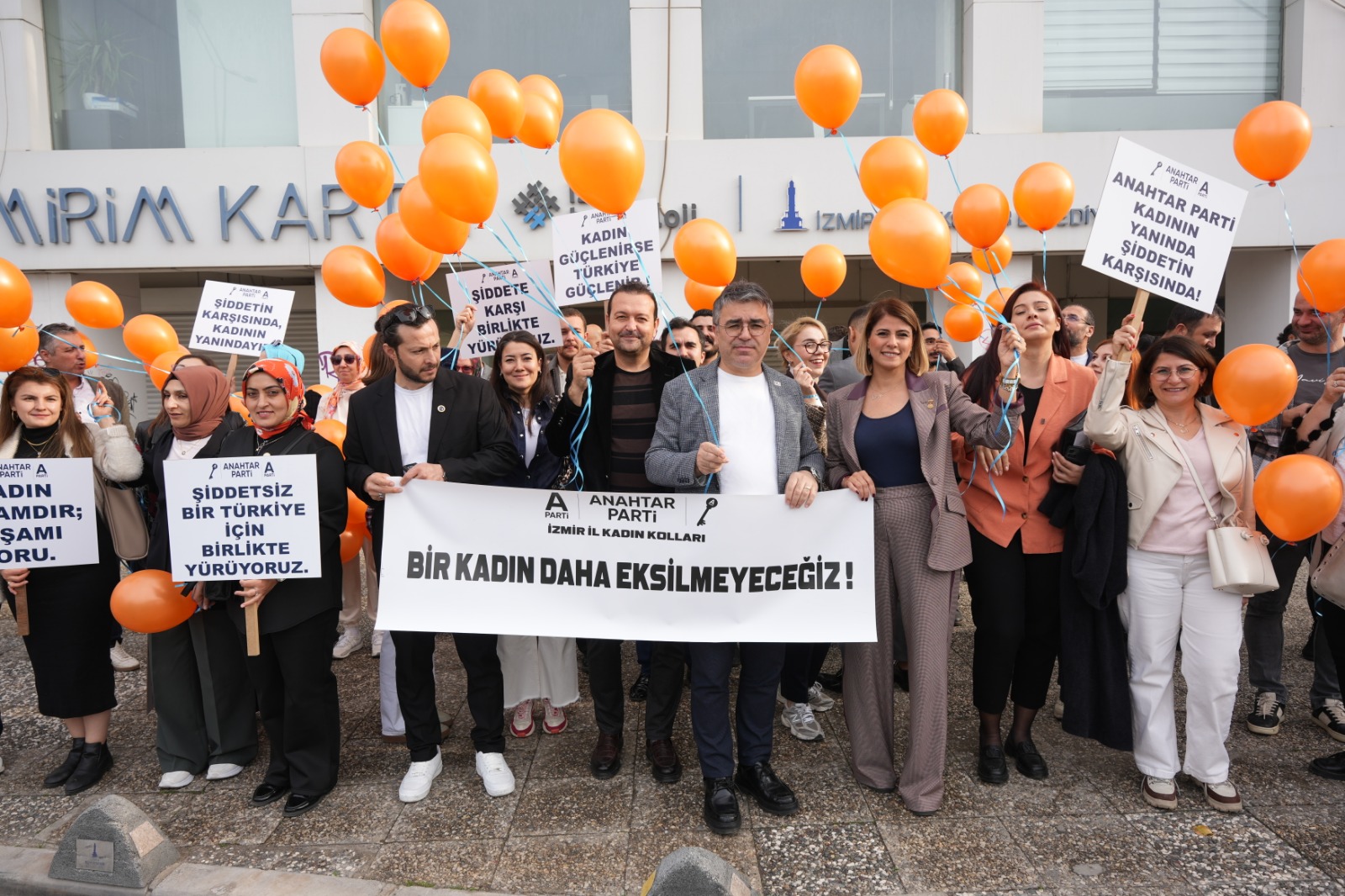 ANAHTAR PARTİ 