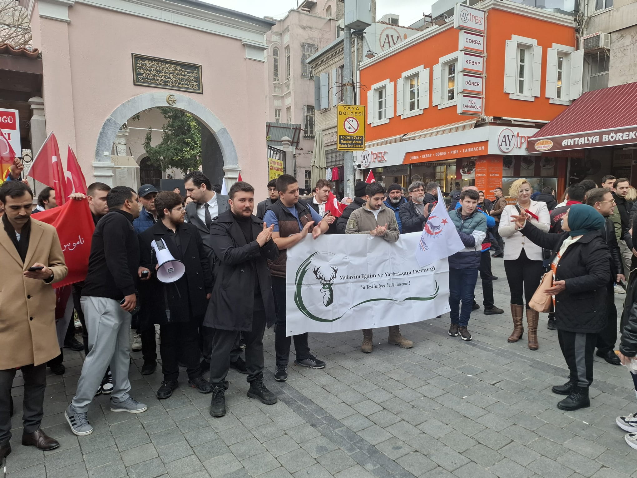 BUCA’DAN TÜRKİYE GÜNDEMİNE SERT MESAJ: 
