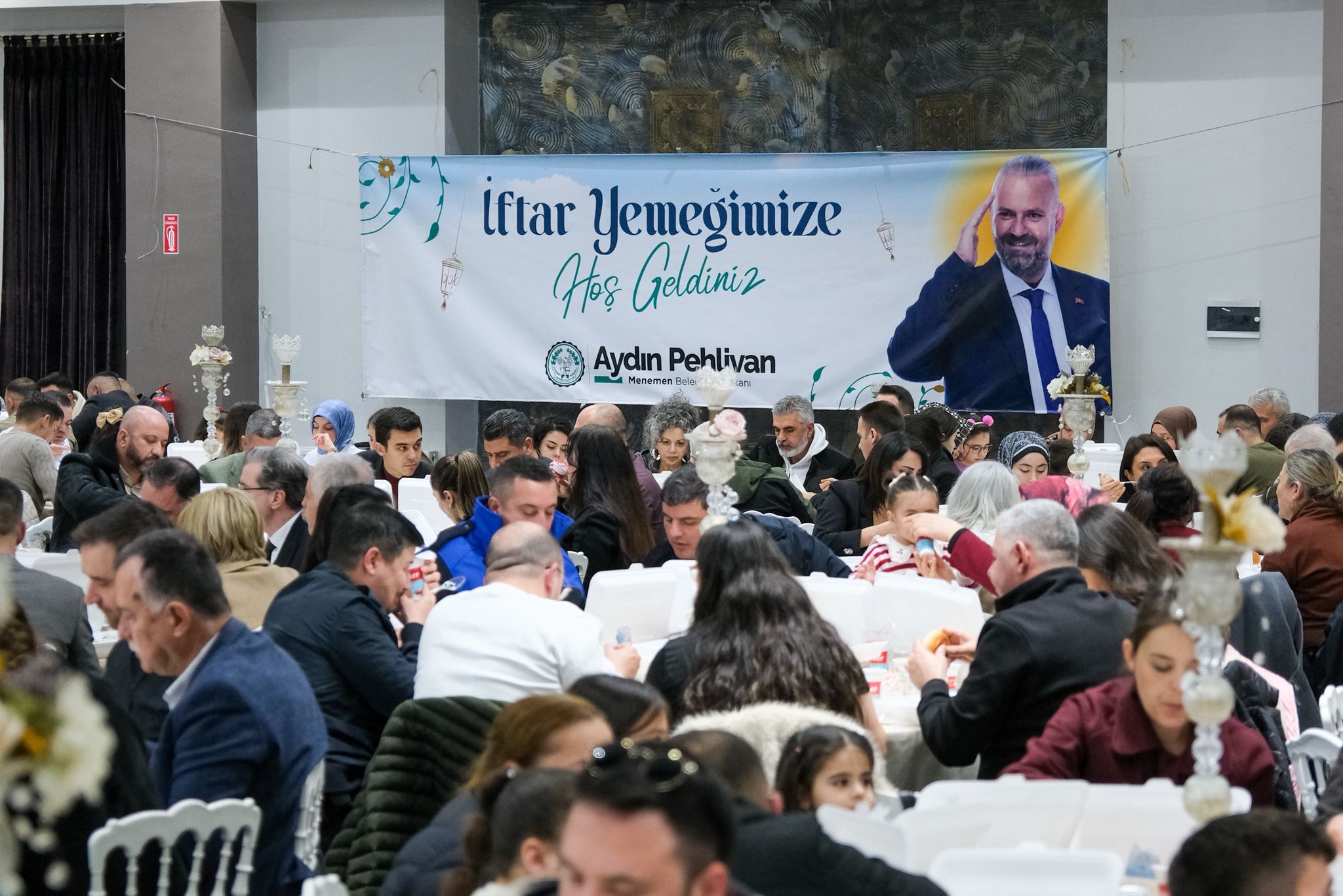 Başkan Pehlivan, Menemenlilerle gönül sofralarında buluştu