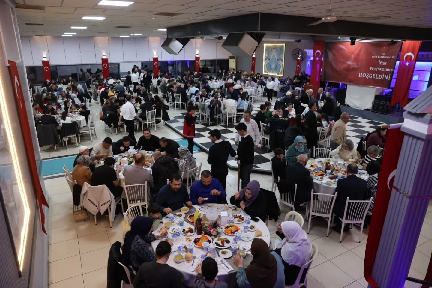 Buca Kaymakamlığı’ndan Şehit Ailelerine Vefa Sofrası
