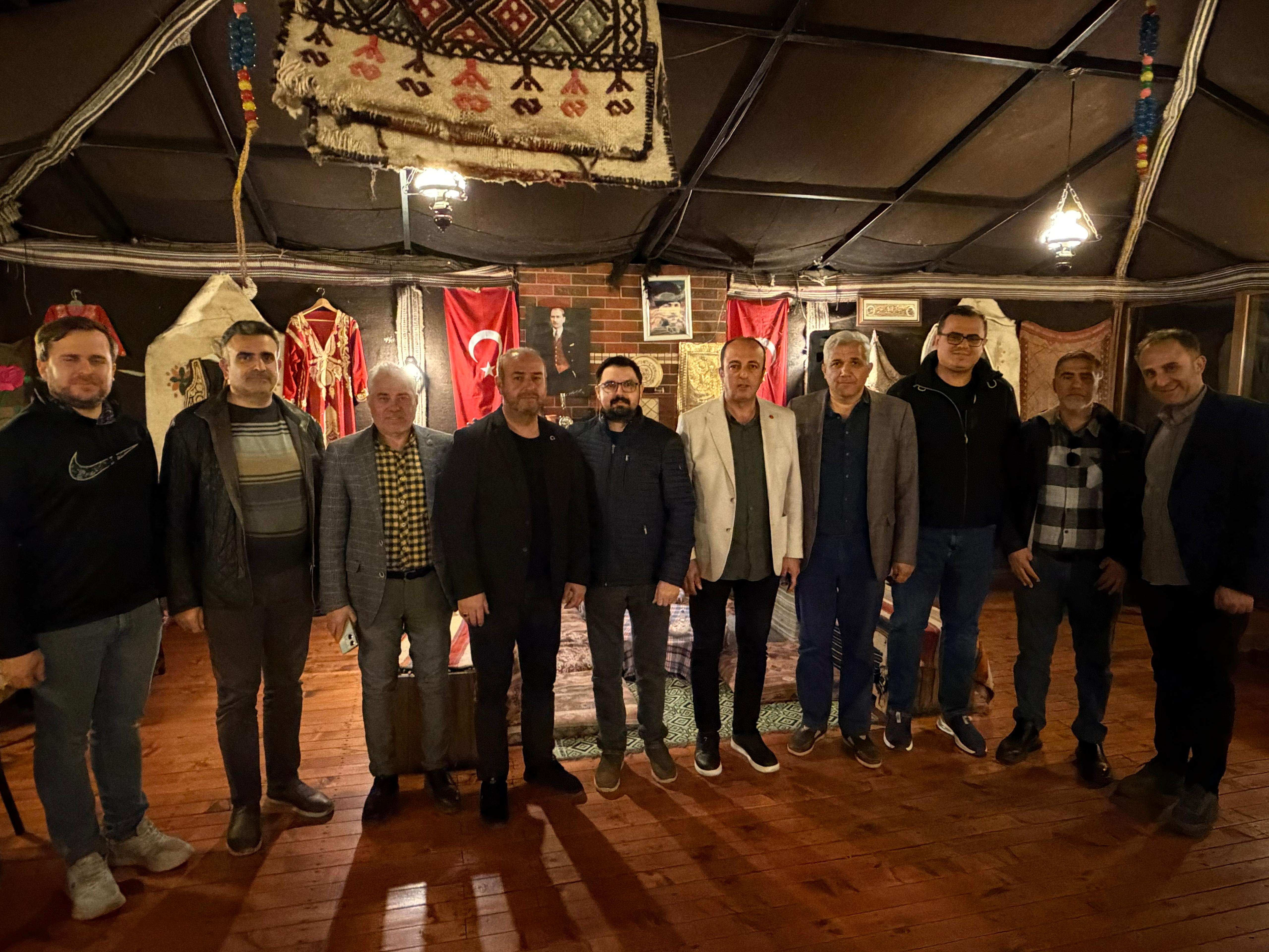 Genç Erdemliler Platformu İstişare Kurulu Yörük Çadırında İftar Programında Buluştu.