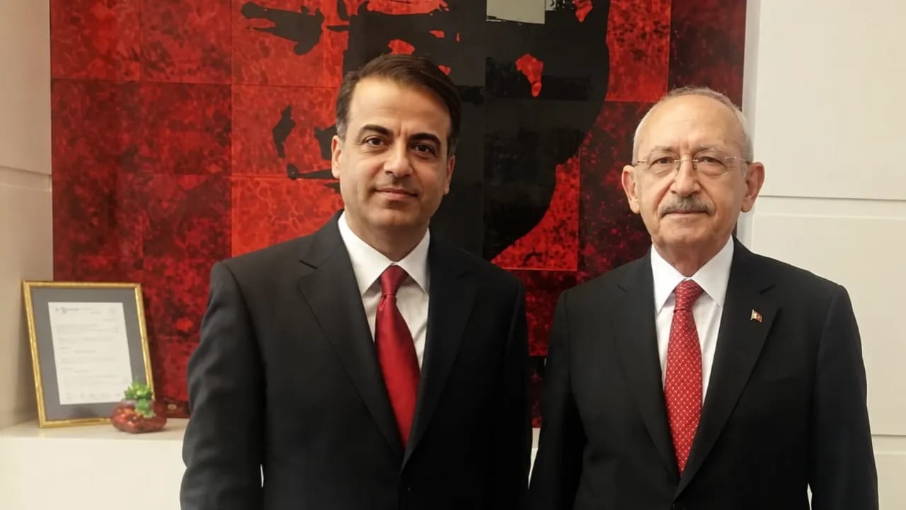 CHP İzmir İl Yönetiminden Erkut Tamay'dan Dikkat Çeken Paylaşım