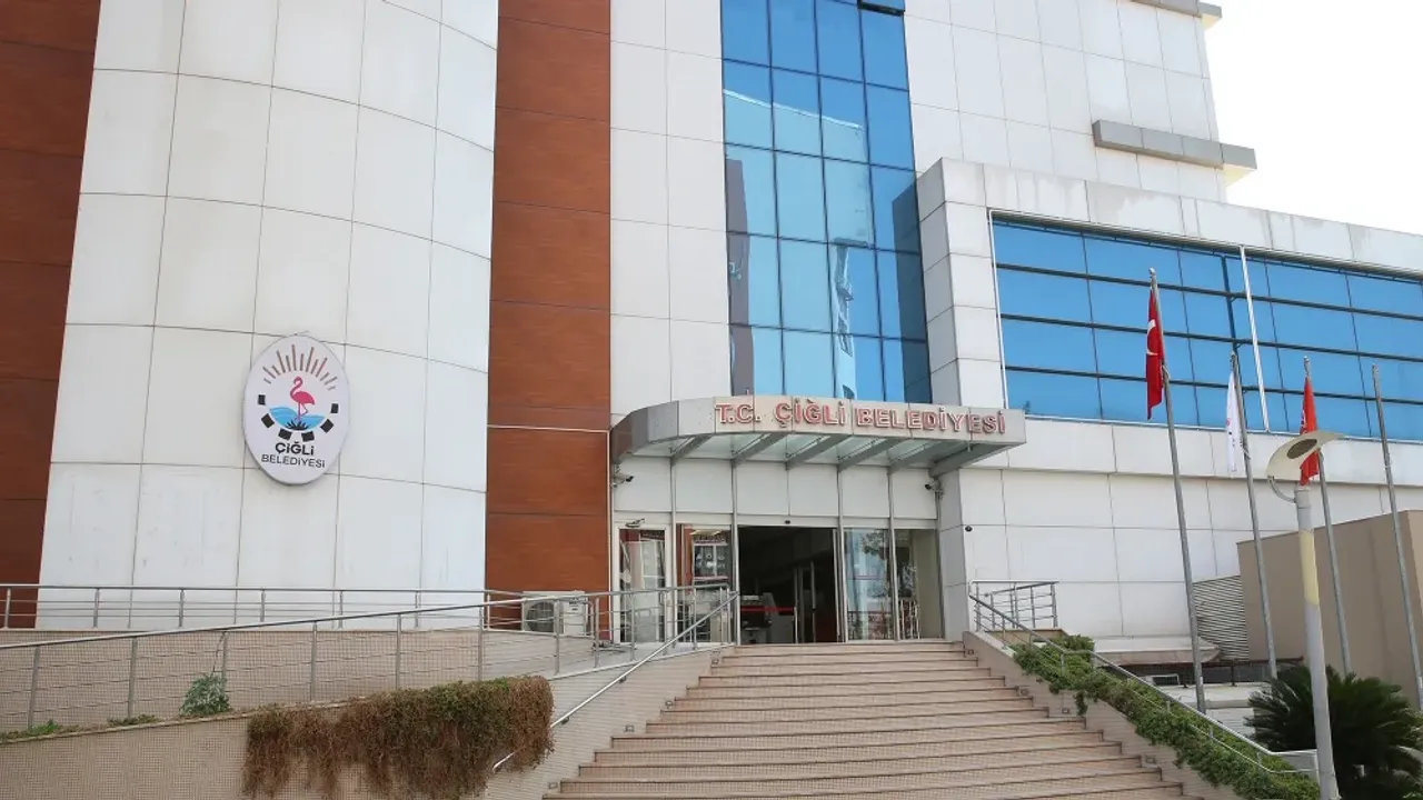 Başkan duyurdu: Çiğli'de anlaşma sağlandı, grev sona erdi