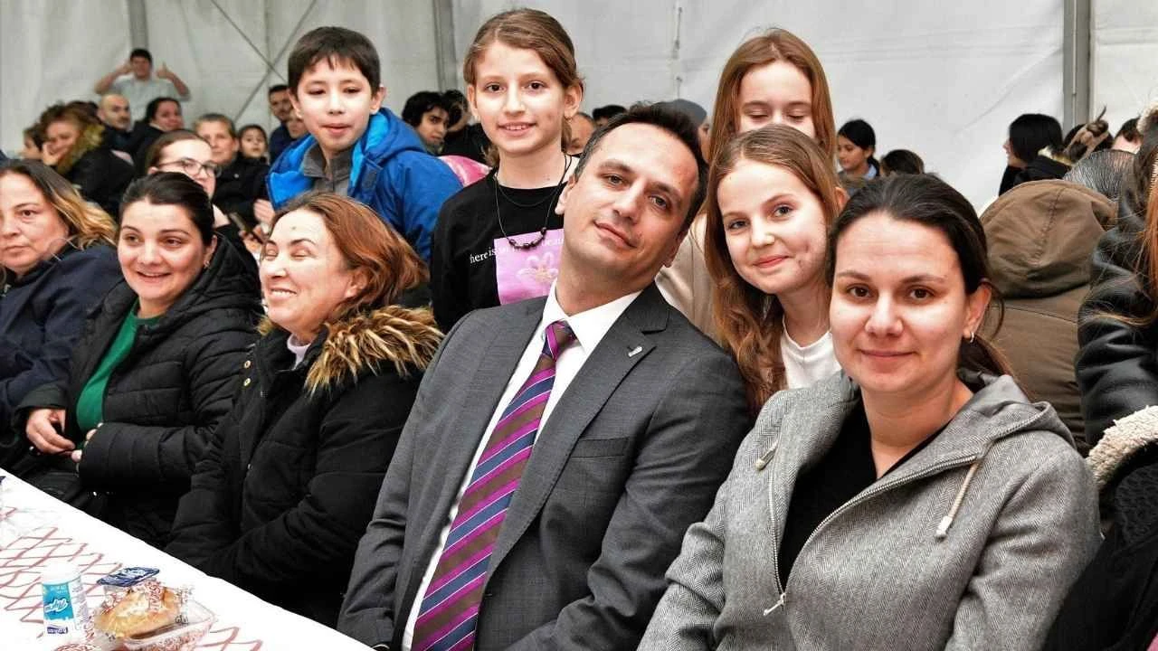 Başkan Eşki, BELGEM’li öğrencilerle bir araya geldi: İftarında samimi anlar yaşadı
