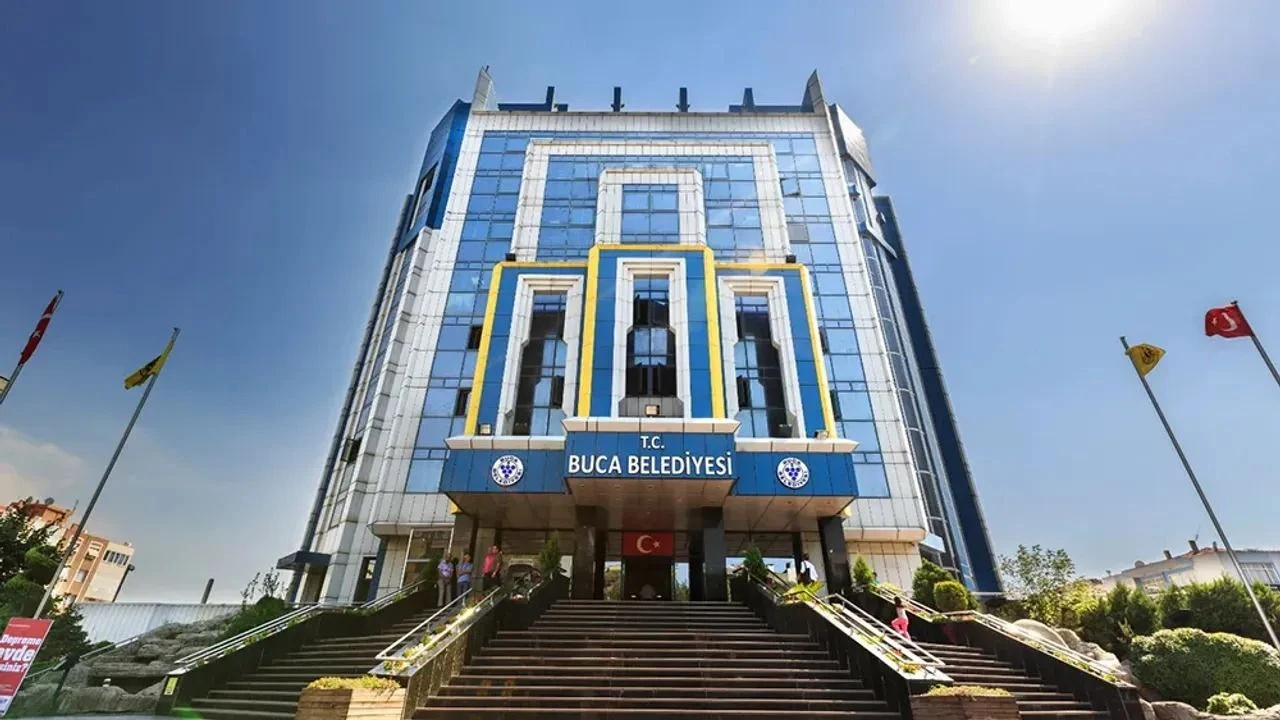 BUCA'DA SATARAK BİTİRİLEMEYEN ARSALAR!
