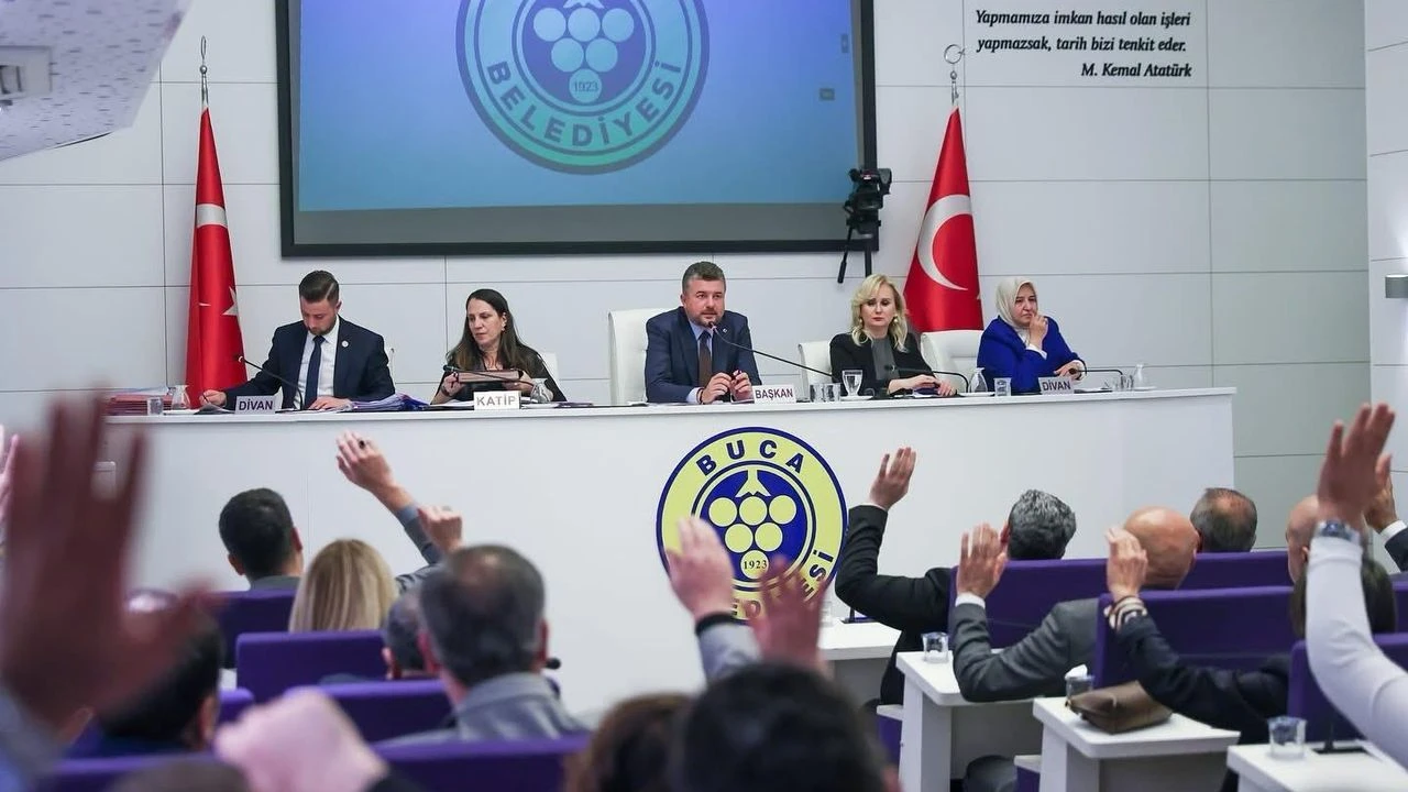 Buca Belediyesinde Neler oluyor ?