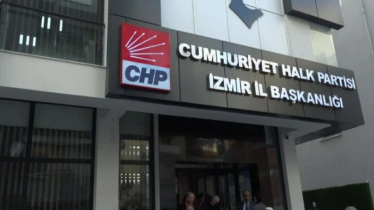 CHP İzmir Gençlik Kolları'nda Çiğli krizi büyüyor!