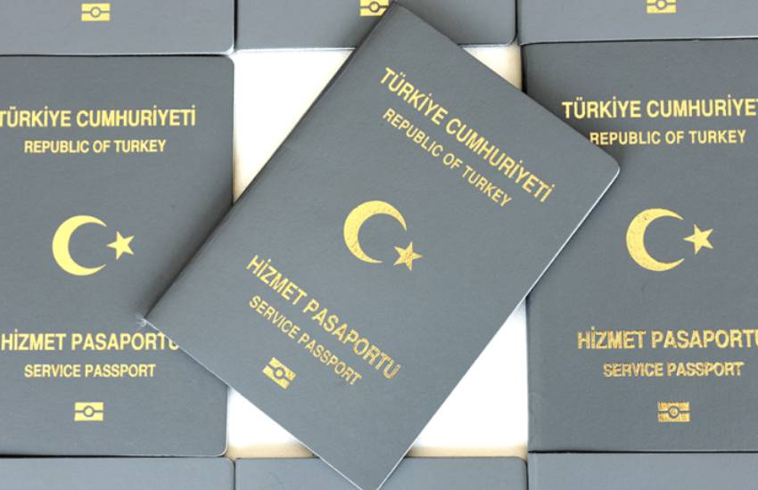 İzmir’de Görev Pasaportları Krizi: Valilikten Sert Önlem