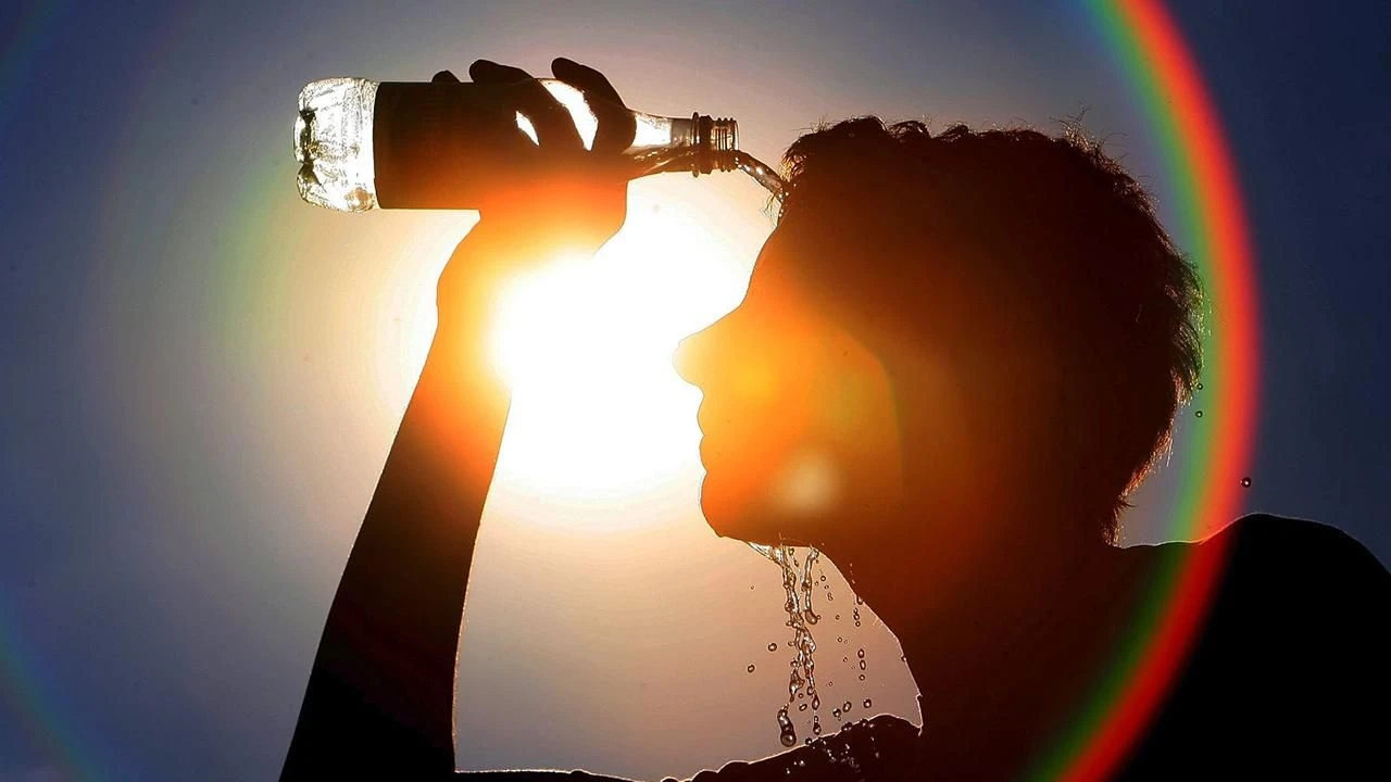 Ege'de sıcaklık alarmı: Termometreler rekora koşuyor! 04/05/06 Ağustos Hava Durumu