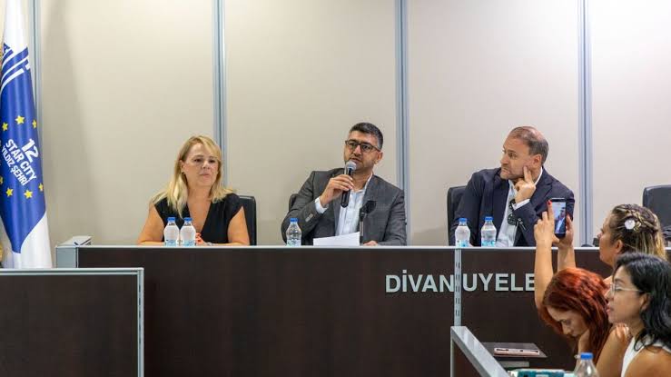 Karşıyaka’da kentsel dönüşüm zirvesi!