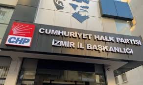 CHP İzmir’de 'Eskiler' Sahaya İniyor: 