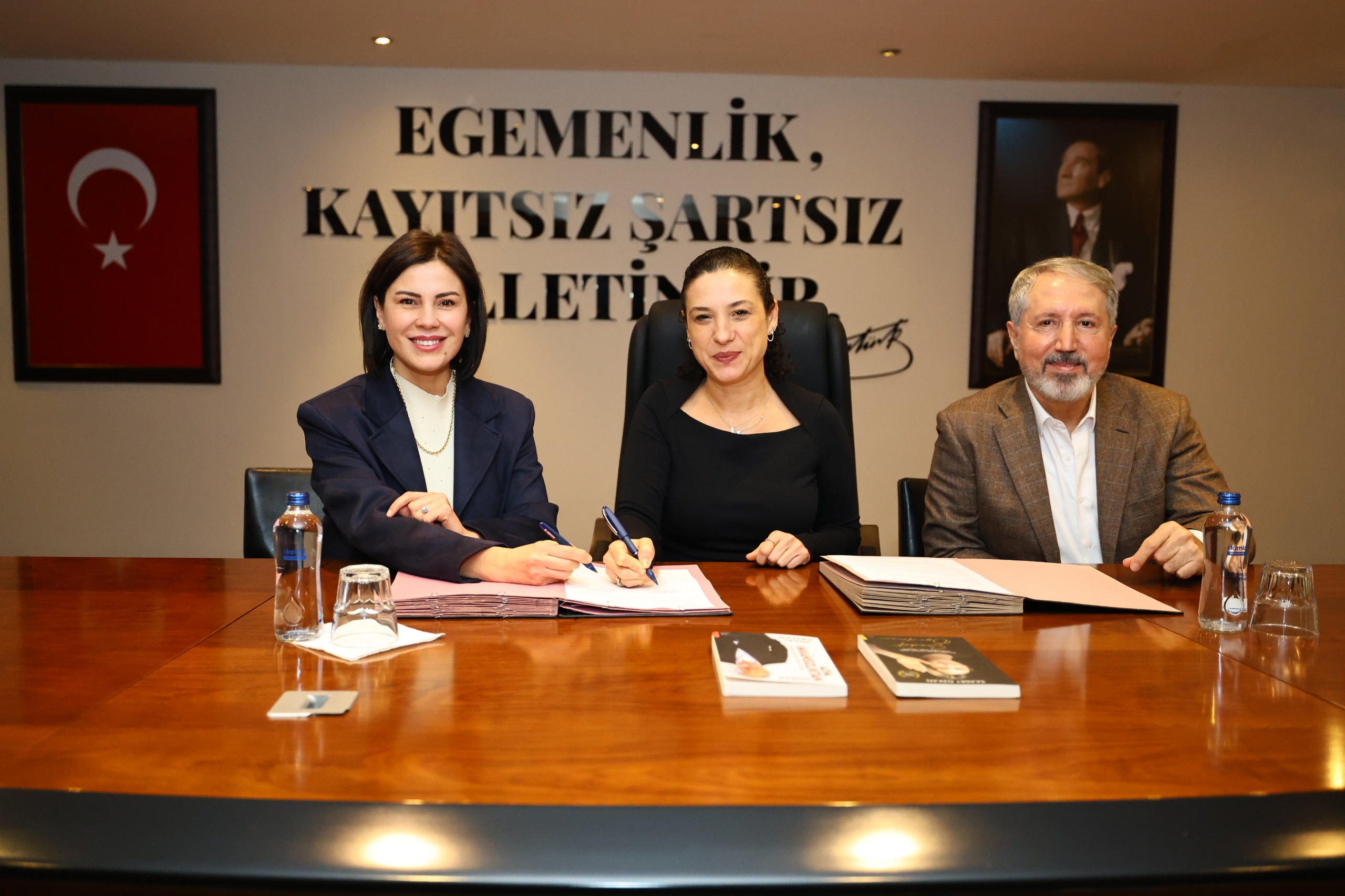 EFES SELÇUK BELEDİYESİ İLE UCİM ARASINDA ÇOCUK HAKLARI İÇİN İŞ BİRLİĞİ PROTOKOLÜ İMZALANDI