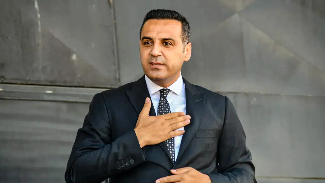 İzmir Siyasetinde 