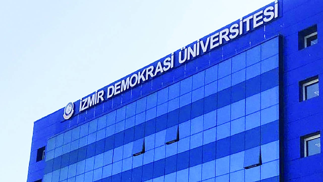 Rektör Bedriye Tunçsiper, Öğrenci Hakkını Yedirmedi: Gereğini Yaptı
