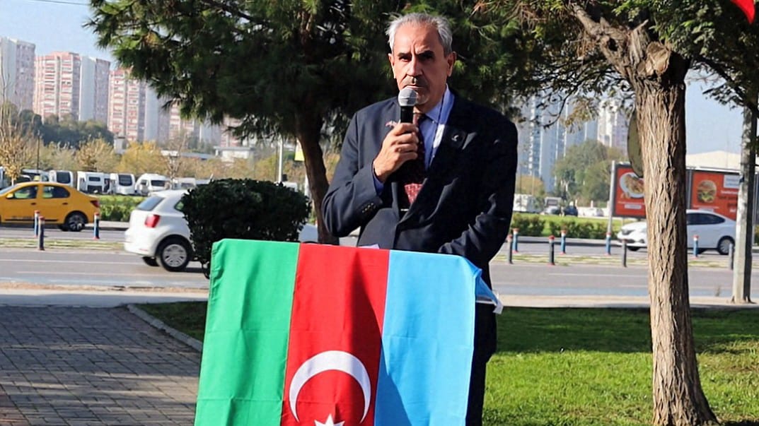 Eşref Tuna